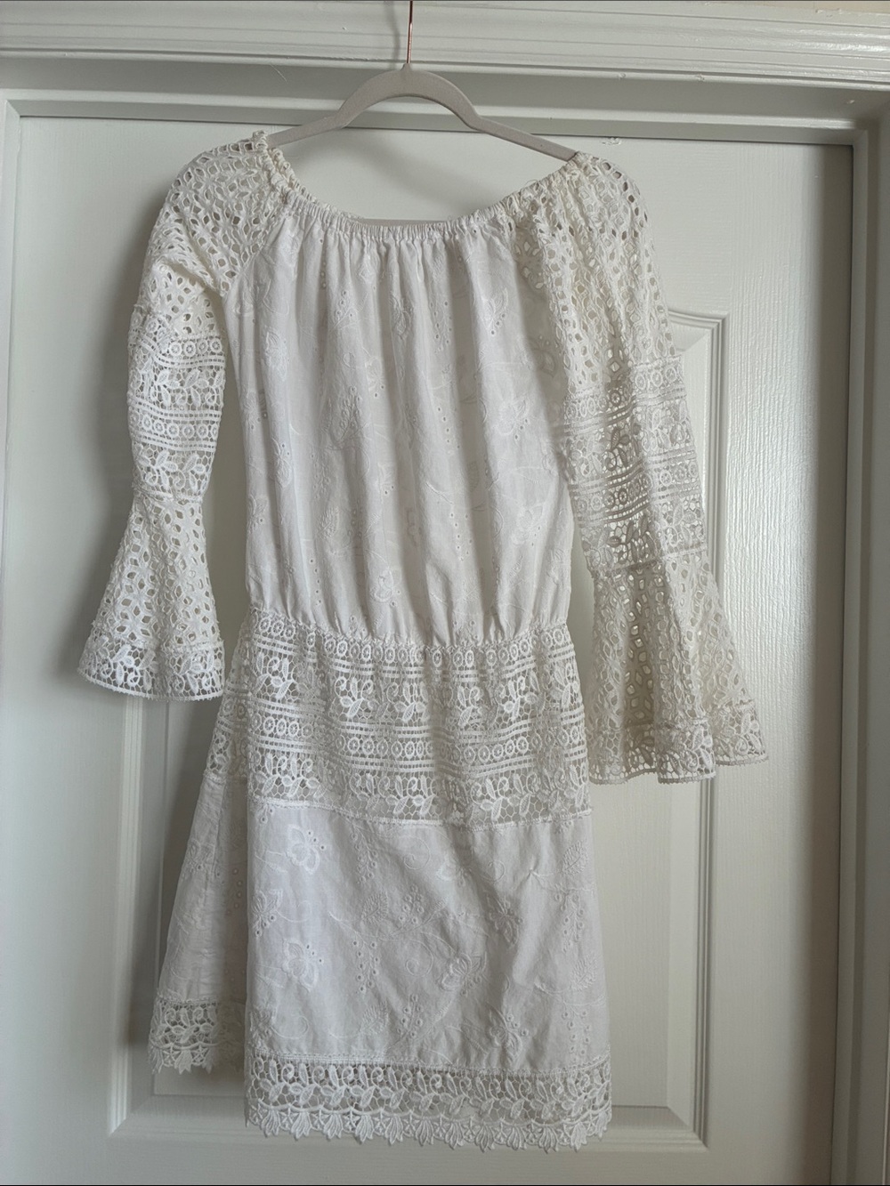 Festival Open Embroidery Boho Eyelet Bell Sleeve Dress - Picture 3 of 8